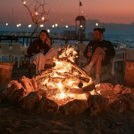 Raw * أنطاليا